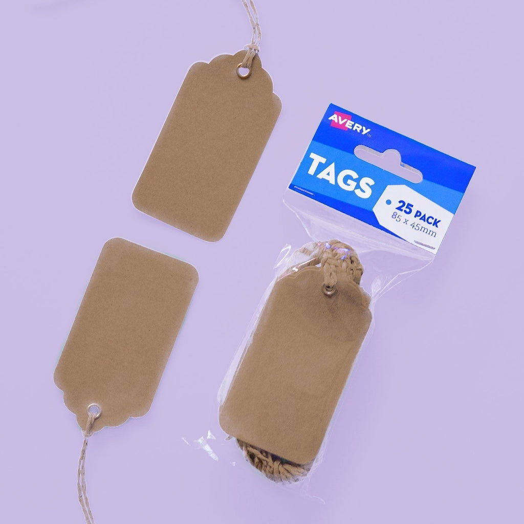 Avery Scallop Tags with String 85 x 45mm - Kraft | Avery — Discount Office