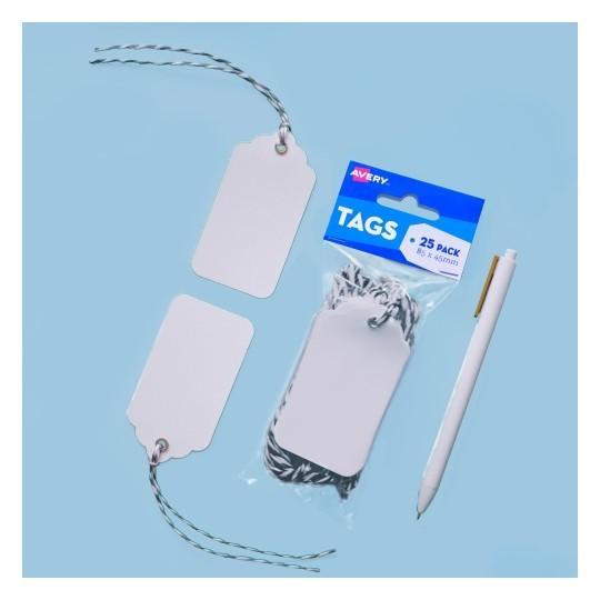 Avery Scallop Tags with String 85 x 45mm - White | Avery — Discount Office