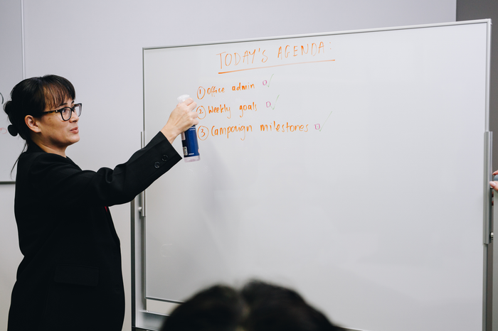 Quartet Mobile Porcelain Double Sided Whiteboard 1200 x 900mm On Stand