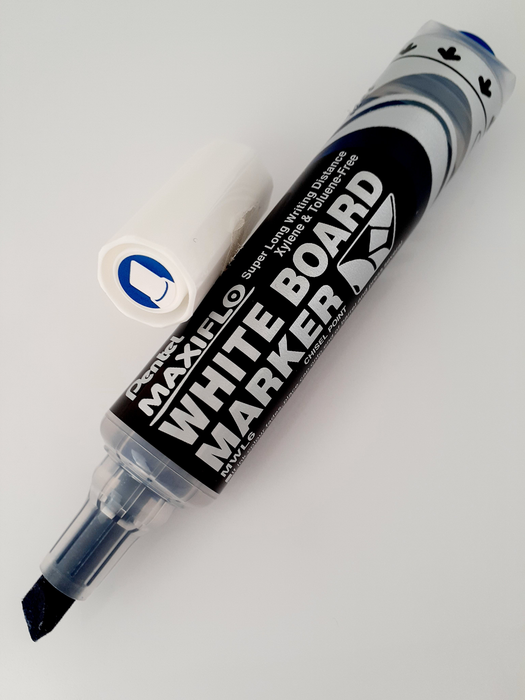 Pentel Maxiflo Whiteboard Marker Chisel Tip, Blue