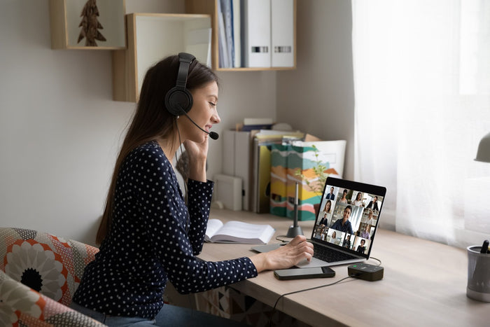 Kensington Universal 3-in-1 Pro Audio Headset Switch