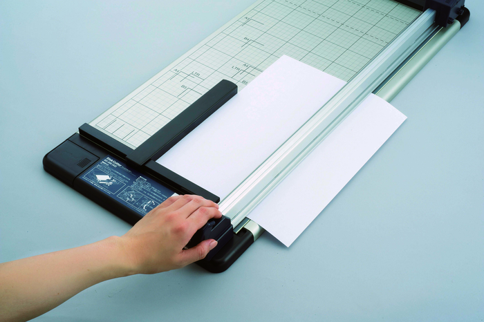 Carl DC250 A2 Rotary Paper Trimmer AO702500