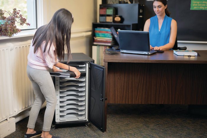 Kensington AC12 12-Bay Security Charging Cabinet