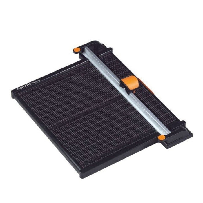 Fiskars 15" A3 Recycled Rotary Trimmer CXFK1004635