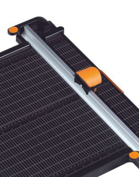 Fiskars 15" A3 Recycled Rotary Trimmer CXFK1004635