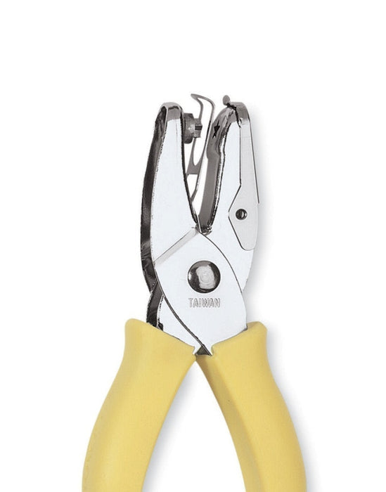 Fiskars Hand-Held Star Punch 1/4 inch CXFK23537097