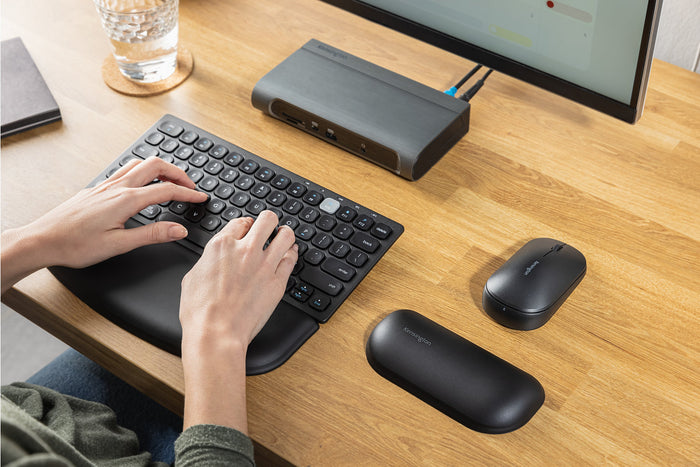 Kensington Ergosoft® Wrist Rest For Standard Mice AO52802