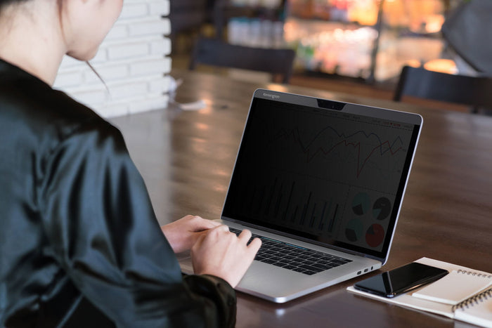 Kensington MP13 Magnetic Privacy Screen For Macbook Pro 13" AO64490