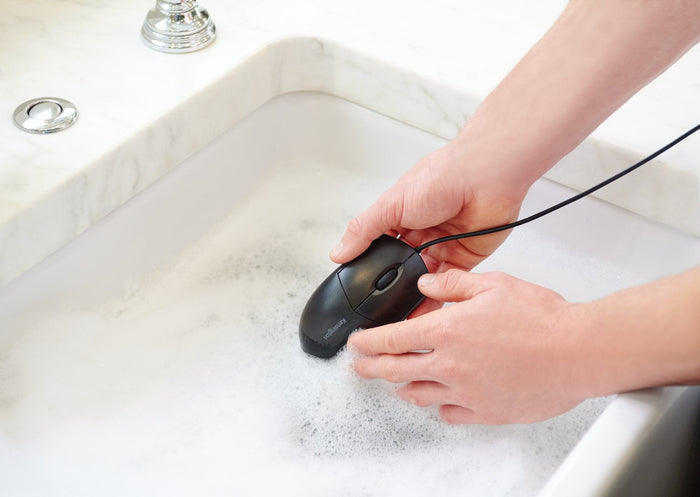 Kensington Pro Fit Washable Waterproof Wired Mouse AOK70315WW