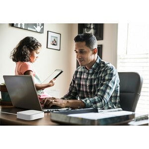 Netgear LM1200 1 SIM Cellular, Ethernet Modem/Wireless Router - 4G - LTE, UMTS, DC-HSPA+ - 18.75 MB/s Wireless Speed - 1 x Network Port - 1 x Broadband Port - USB - Gigabit Ethernet - Desktop IM5206881