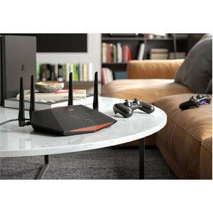 Netgear Nighthawk Pro Gaming XR1000 Wi-Fi 6 IEEE 802.11ax Ethernet Wir ...