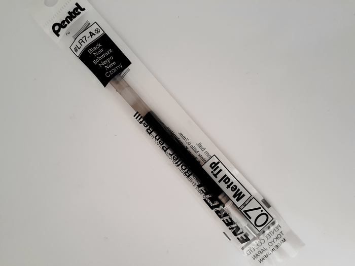 Pentel 0.7mm Gel Refill For Retractable Roller Pen -  Black (BL77) Pack of 12 AOLR7-A