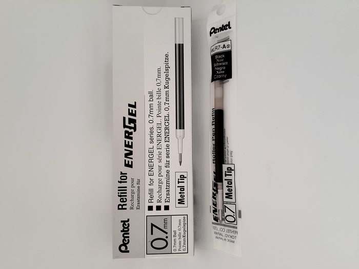 Pentel 0.7mm Gel Refill For Retractable Roller Pen -  Black (BL77) Pack of 12 AOLR7-A