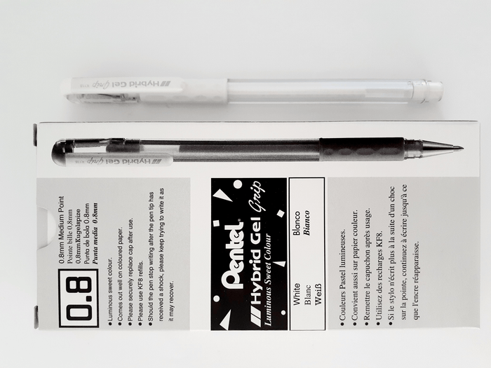 Pentel Hybrid Gel Grip Gell Roller Pen Stick K118l 0.8mm White - Pack of 12 AOK118L-W