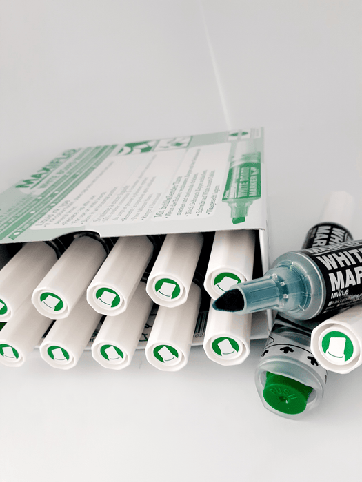 Pentel Maxiflo Whiteboard Marker Chisel Tip Green AOMWL6-D