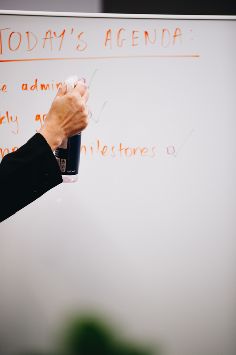 Quartet Mobile Porcelain Double Sided Whiteboard 1200 x 900mm On Stand AOQTMWI1209A
