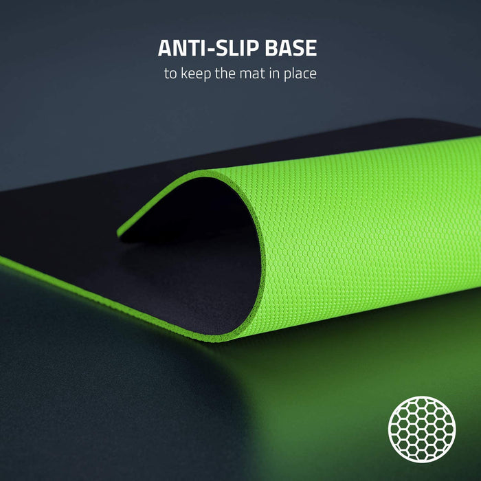 Razer Gigantus V2 Soft Gaming Mouse Mat Medium NN82152
