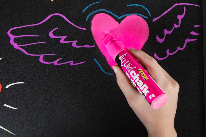 Texta Liquid Chalk Marker Wet Wipe Pink AO0388190